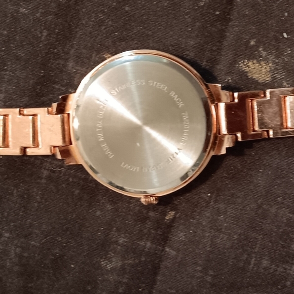 ONE OF A KIND Dolce and Gabbana Mod Womens - Picture 5 of 5